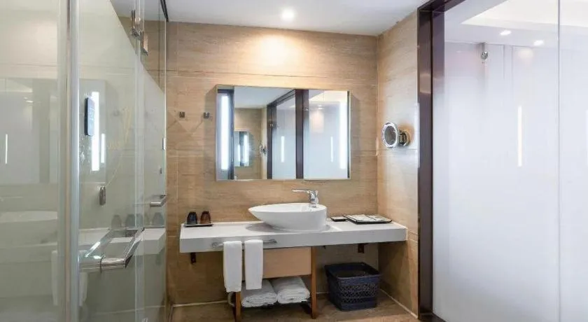 Lavande Hotel Maoming High-speed Railway Station Xinfu Road