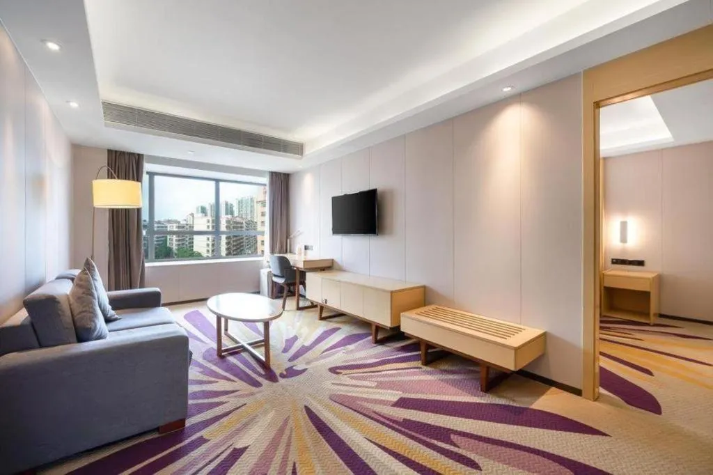 Lavande Hotel Maoming High-speed Railway Station Xinfu Road