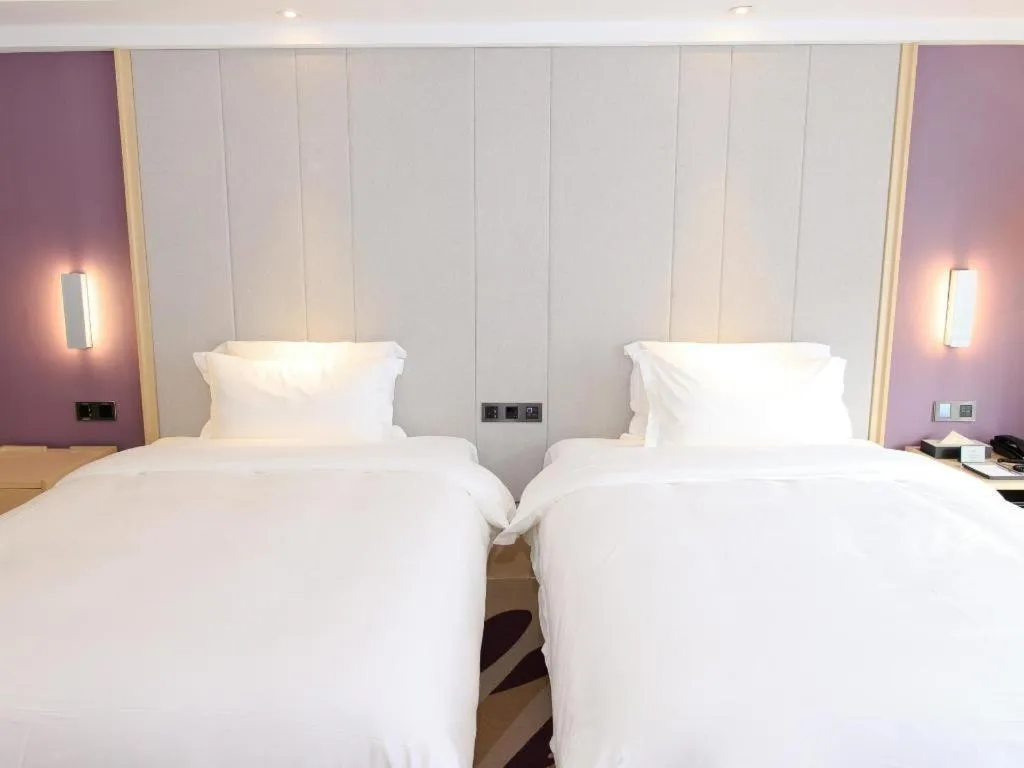 Bed in Lavande Hotel Maoming High-speed Railway Station Xinfu Road