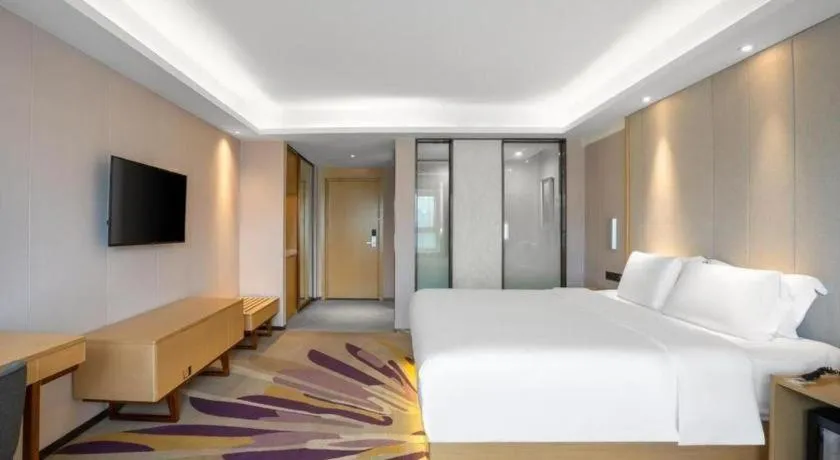 Bed in Lavande Hotel Maoming High-speed Railway Station Xinfu Road