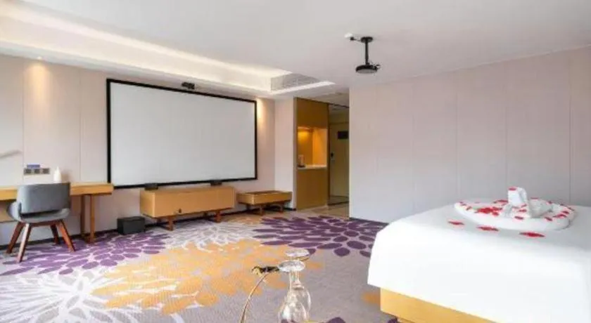 Bed in Lavande Hotel Maoming High-speed Railway Station Xinfu Road
