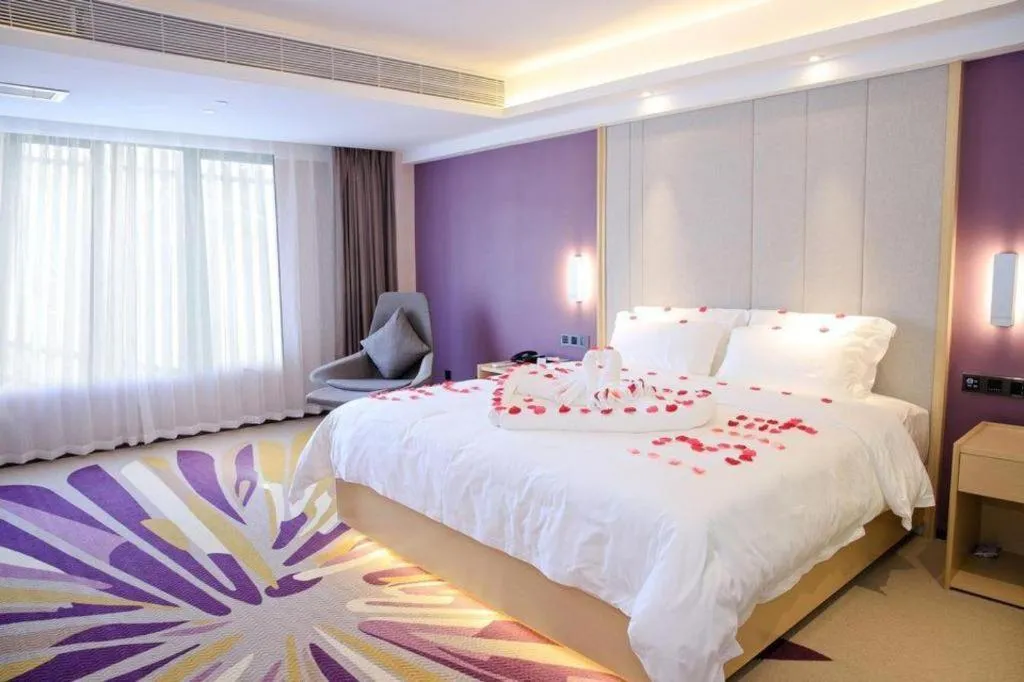 Bed in Lavande Hotel Maoming High-speed Railway Station Xinfu Road