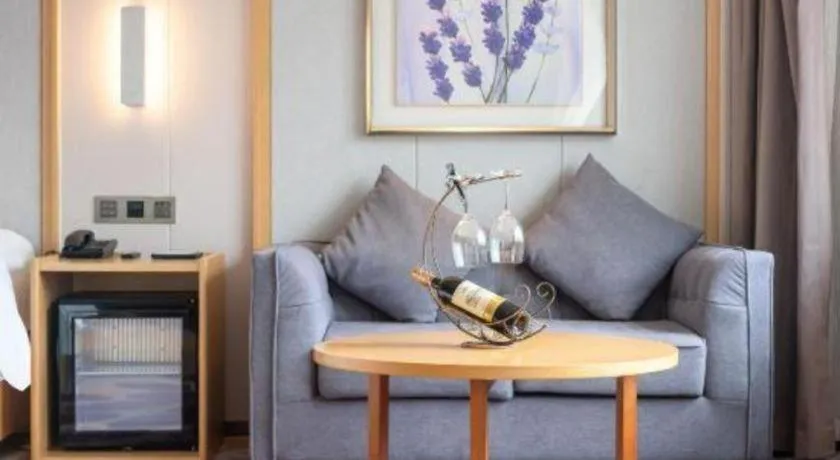 Lavande Hotel Maoming High-speed Railway Station Xinfu Road