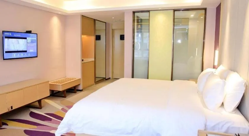 Bed in Lavande Hotel Maoming High-speed Railway Station Xinfu Road