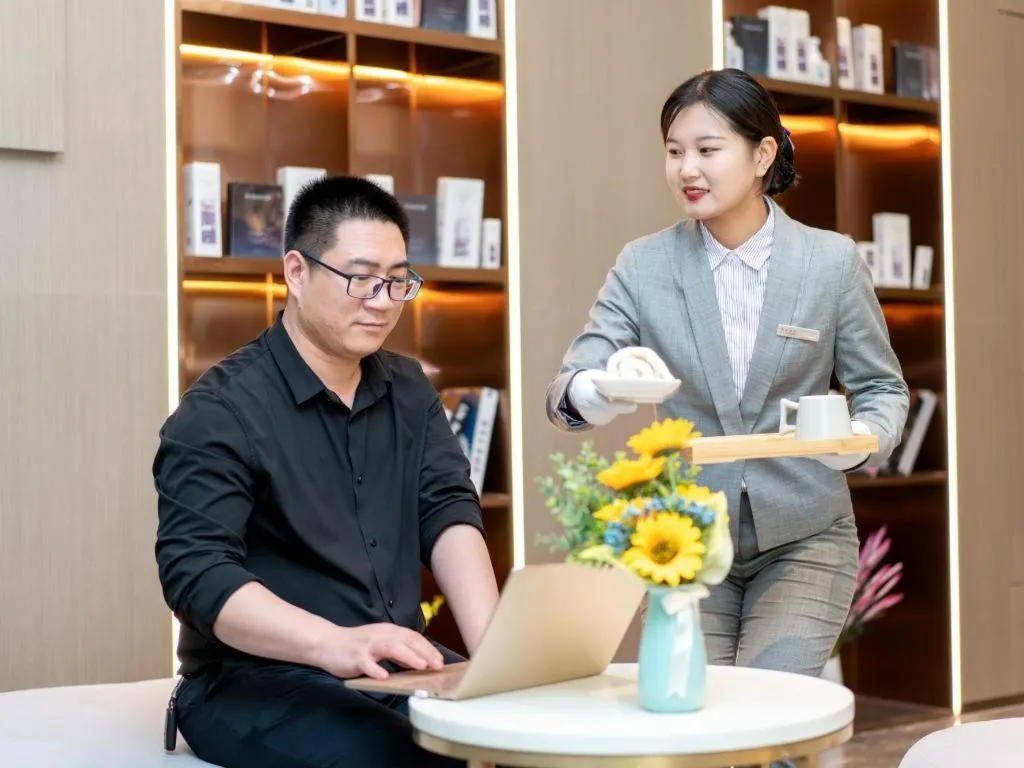 Lavande Hotel Xuchang Pangdonglai Hengdajinhui Plaza