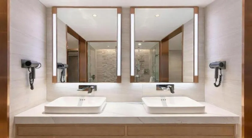 Lavande Hotel Xuchang Pangdonglai Hengdajinhui Plaza