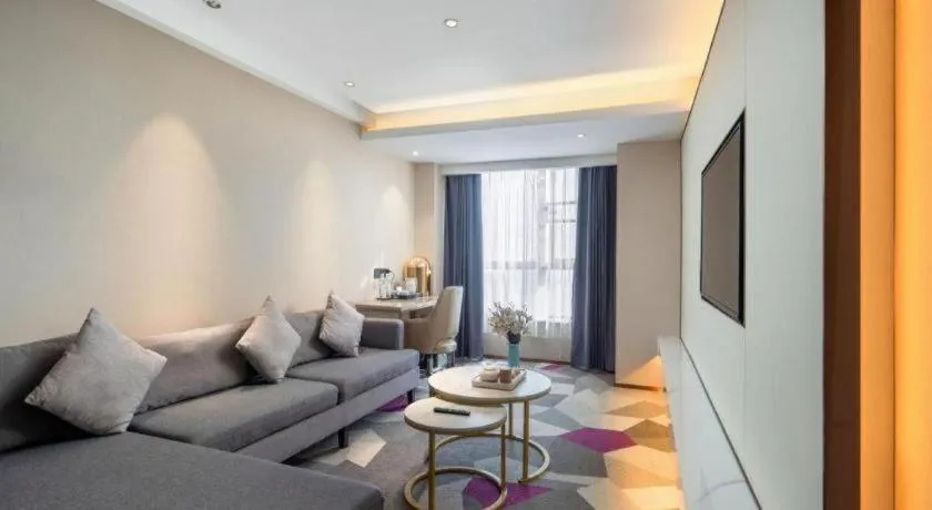 Lavande Hotel Xuchang Pangdonglai Hengdajinhui Plaza