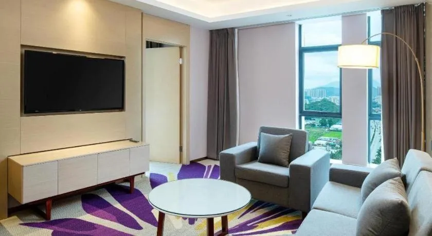 Lavande Hotel Shanwei Haifeng Fenghuang New City Tianhong Plaza