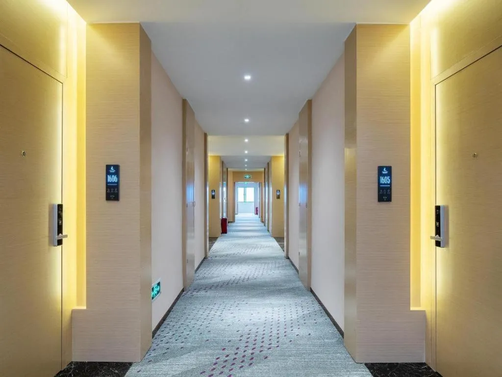 Lavande Hotel Shanwei Haifeng Fenghuang New City Tianhong Plaza