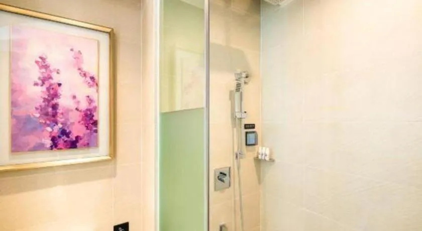 Lavande Hotel Shanwei Haifeng Fenghuang New City Tianhong Plaza