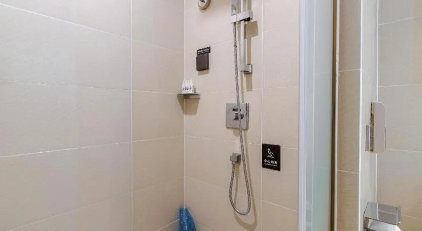 Lavande Hotel Yantai Laiyang City Center