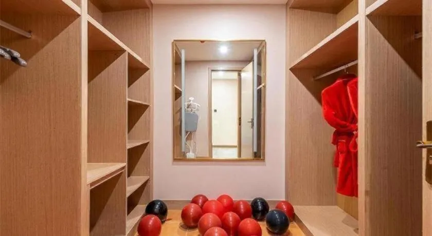 Lavande Hotel Foshan Shunde Daliang Qinghuiyuan Shihu Road