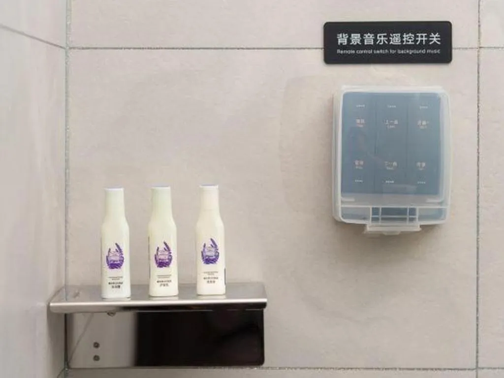 Lavande Hotel Foshan Shunde Daliang Qinghuiyuan Shihu Road