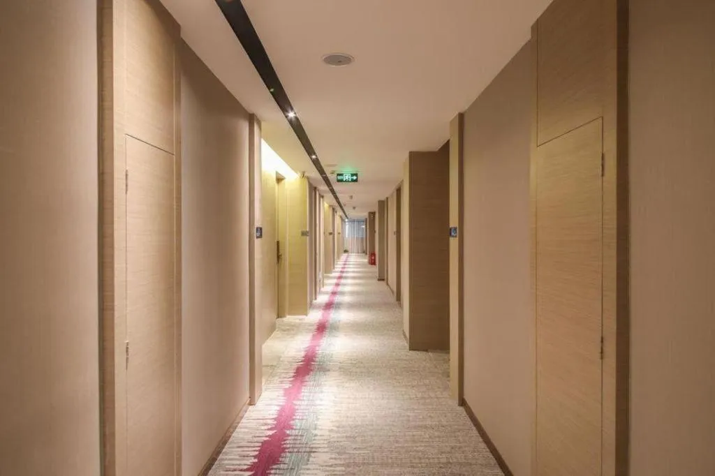 Lavande Hotel Wuhan Jianghan Road Dunli Gate Metro Station