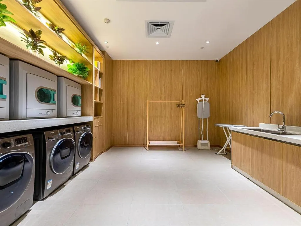 Lavande Hotel Zhongshan Lihe Square