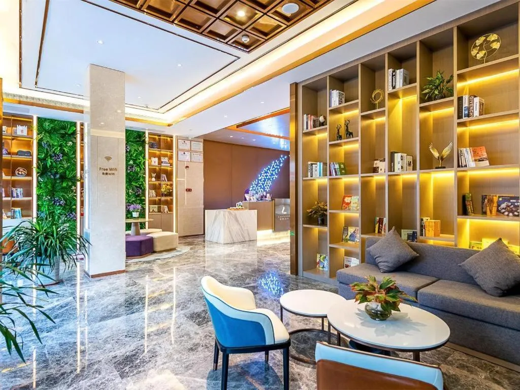 Lavande Hotel Zhongshan Lihe Square