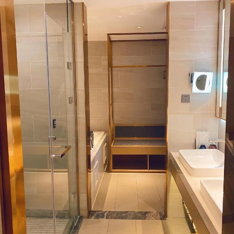 Lavande Hotel Xi'an Zhonglou Dachashi Metro Station