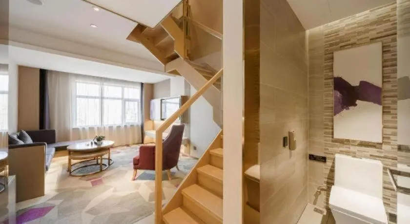 Lavande Hotel Xi'an Zhonglou Dachashi Metro Station