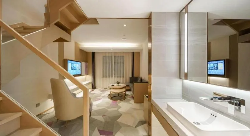 Lavande Hotel Xi'an Zhonglou Dachashi Metro Station