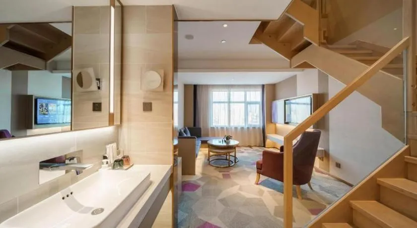 Lavande Hotel Xi'an Zhonglou Dachashi Metro Station