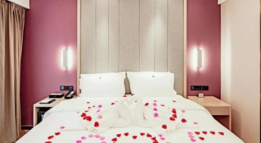 Bed in Lavande Hotel Changsha South High-speed Railway Station Xiyingmen
