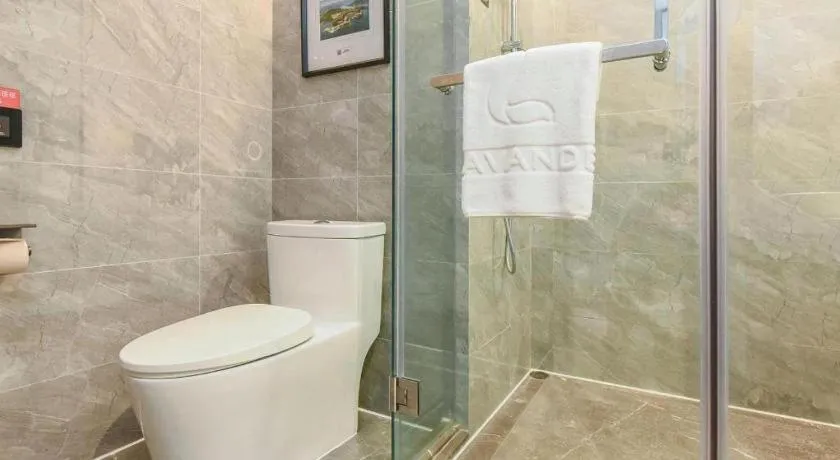 Lavande Hotel Nanchong Xihua Shida