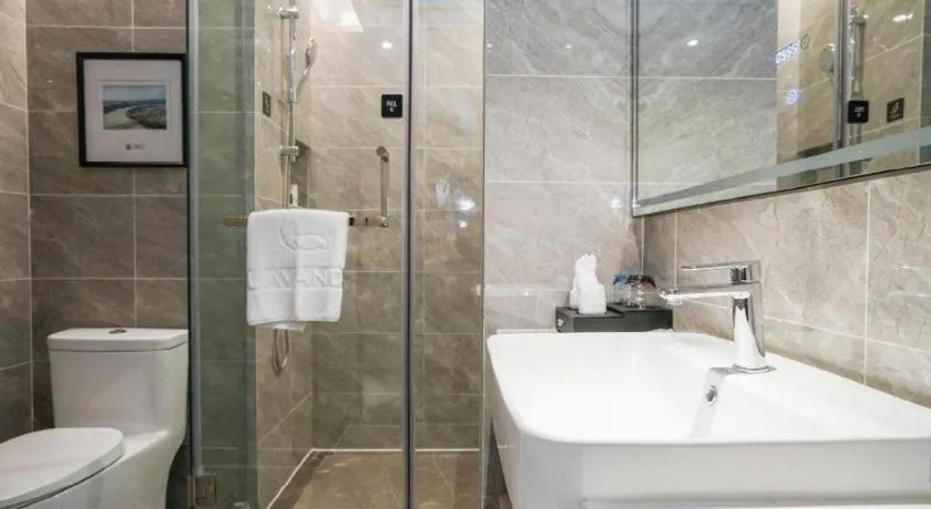 Lavande Hotel Nanchong Xihua Shida