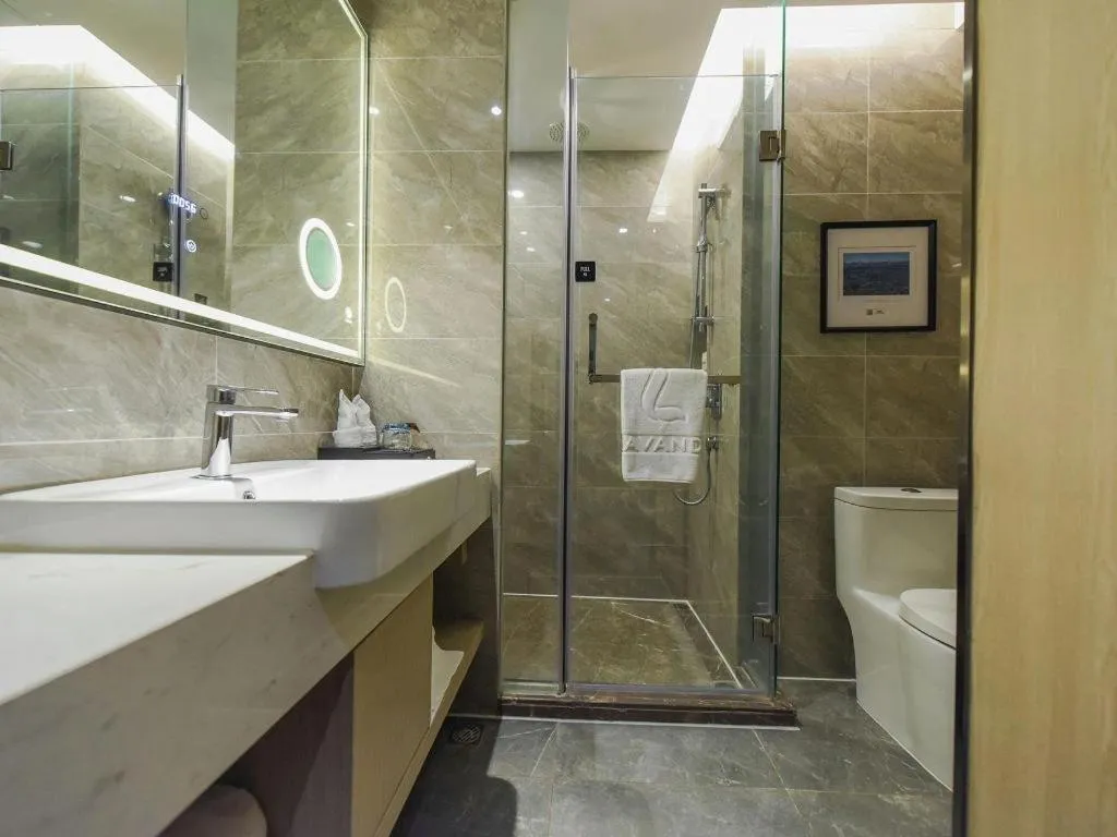 Lavande Hotel Nanchong Xihua Shida
