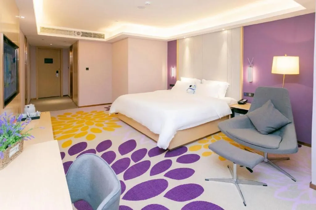 Bed in Lavande Hotel Shenzhen Jingtian Metro Station