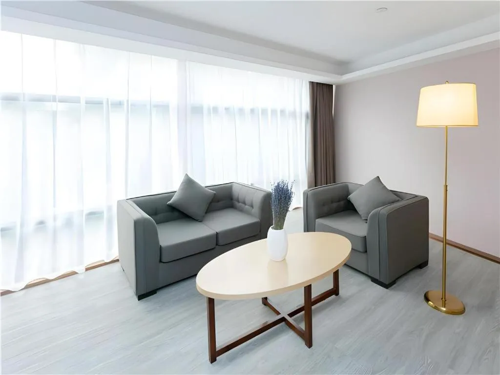 Lavande Hotel Shenzhen Jingtian Metro Station