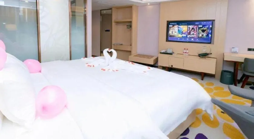 Bed in Lavande Hotel Shenzhen Jingtian Metro Station