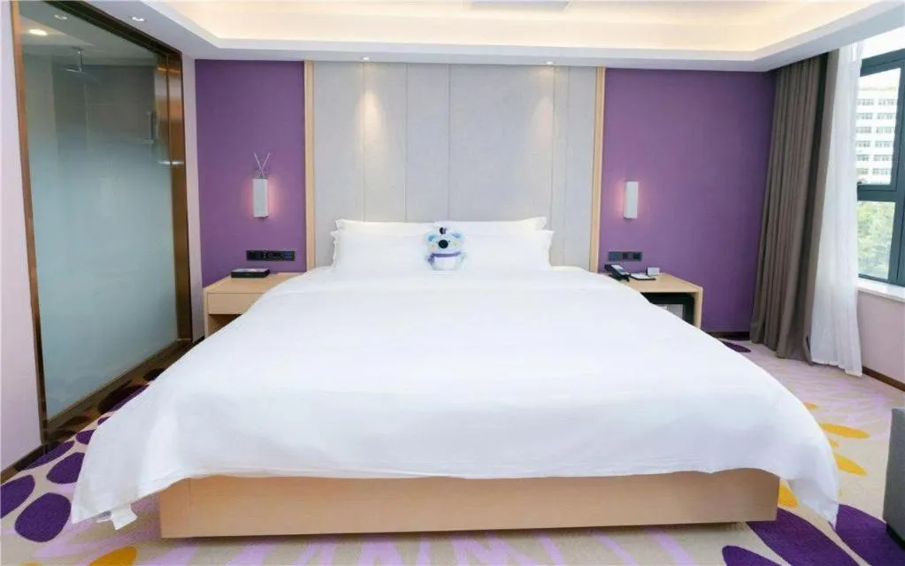 Bed in Lavande Hotel Shenzhen Jingtian Metro Station