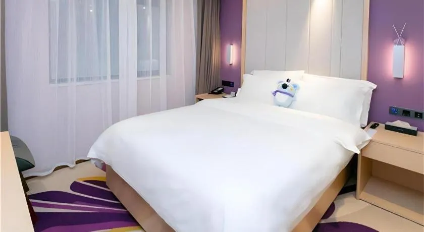 Bed in Lavande Hotel Shenzhen Jingtian Metro Station