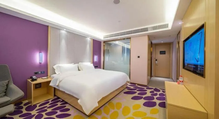 Bed in Lavande Hotel Shenzhen Jingtian Metro Station
