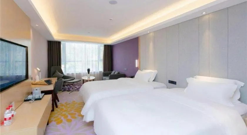 Bed in Lavande Hotel Shenzhen Jingtian Metro Station