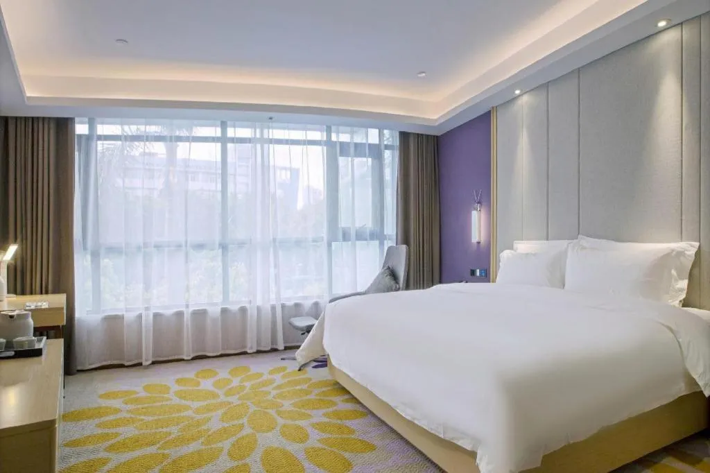 Bed in Lavande Hotel Shenzhen Jingtian Metro Station