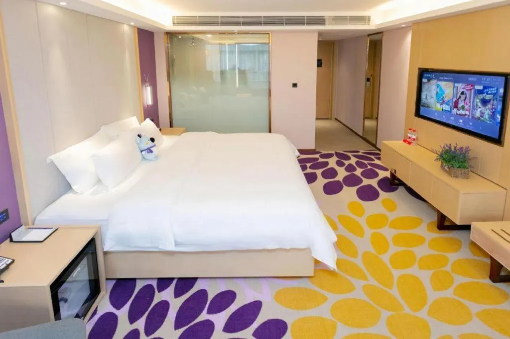 Bed in Lavande Hotel Shenzhen Jingtian Metro Station