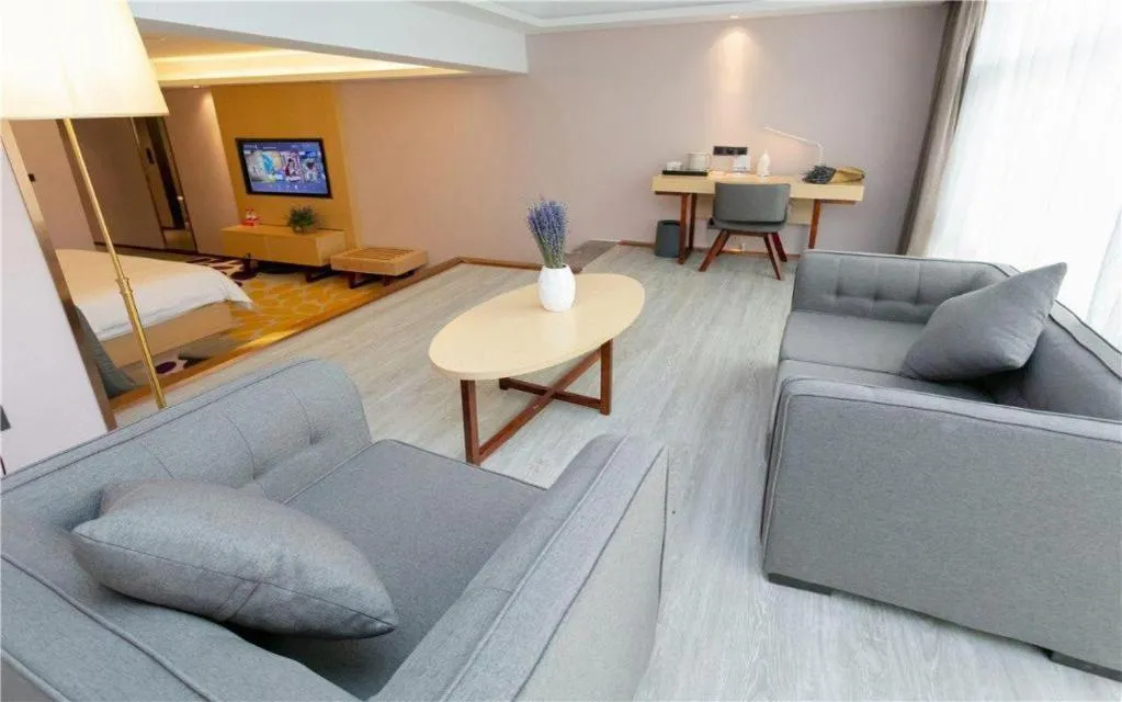 Lavande Hotel Shenzhen Jingtian Metro Station