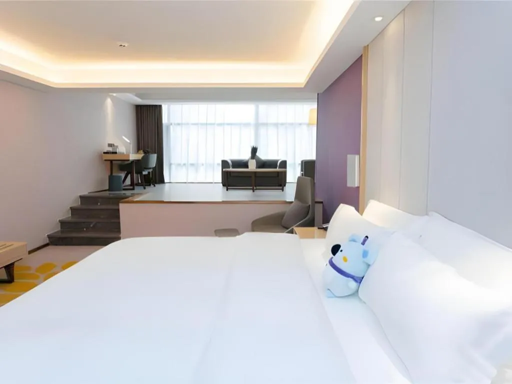 Bed in Lavande Hotel Shenzhen Jingtian Metro Station