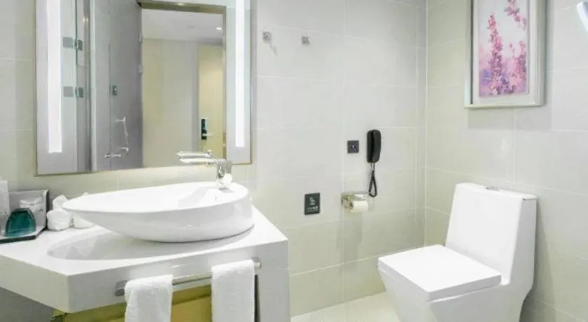 Lavande Hotel Shenzhen Jingtian Metro Station