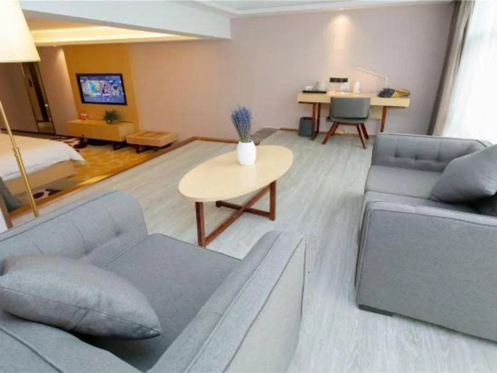 Lavande Hotel Shenzhen Jingtian Metro Station