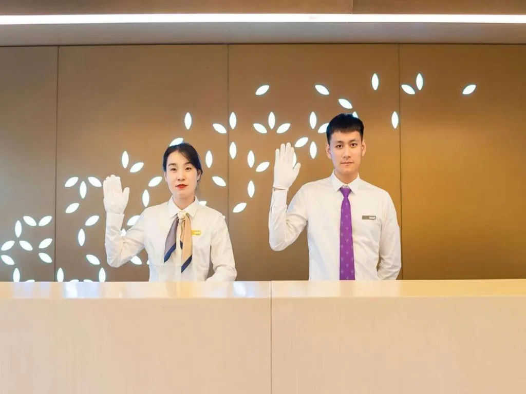 Lavande Hotel Beijing Huairou Yanqi Science City