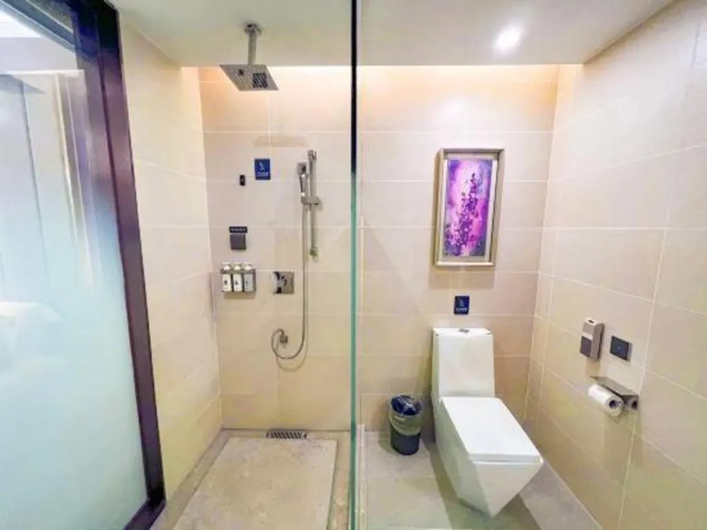 Lavande Hotel Huizhou Shiwan