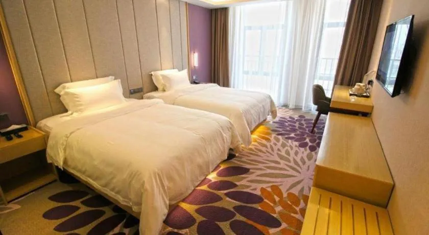 Bed in Lavande Hotel Huizhou Shiwan