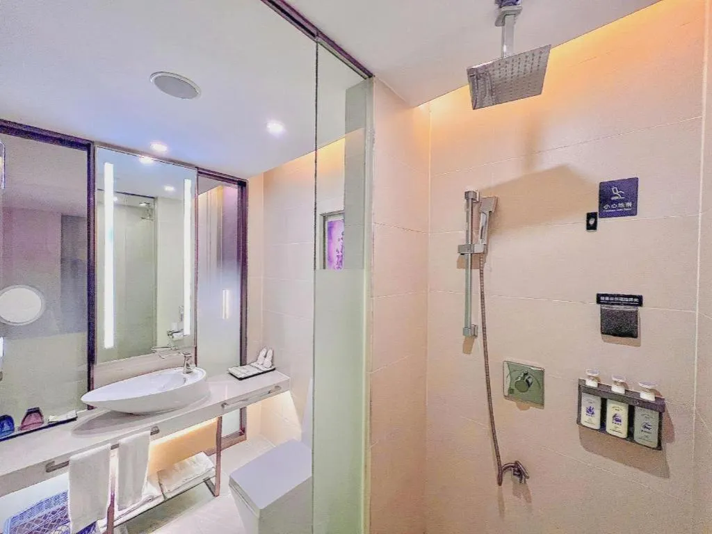 Lavande Hotel Huizhou Shiwan
