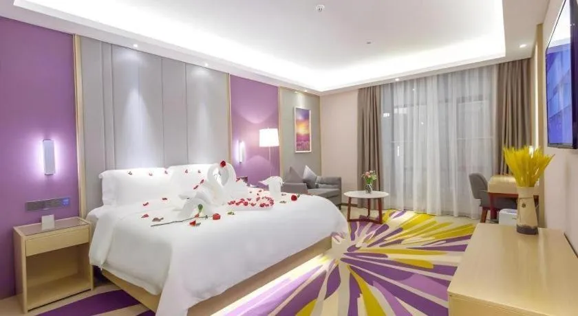 Bed in Lavande Hotel Huizhou Shiwan