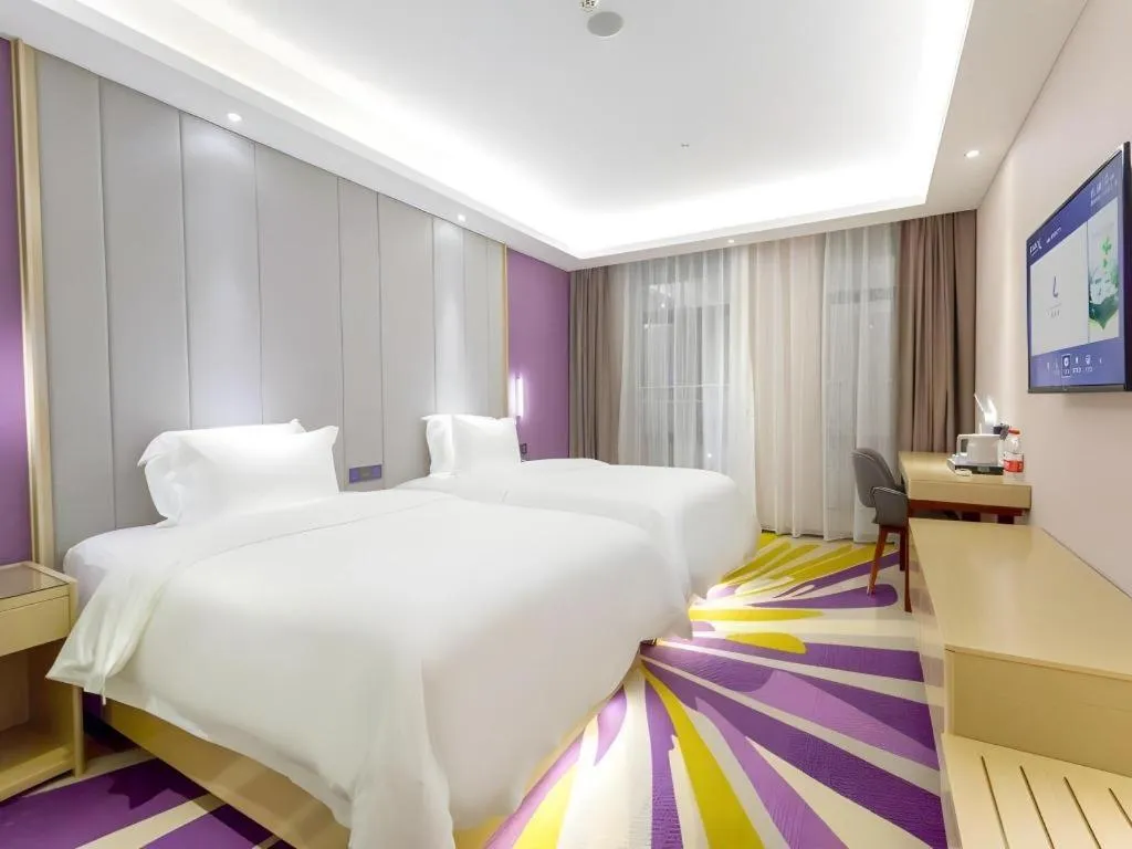 Bed in Lavande Hotel Huizhou Shiwan