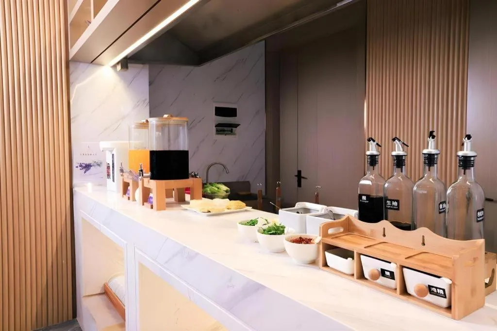 Lavande Hotel Zhongshan Shiqi Daxinxinduhui North Zhongshan Station