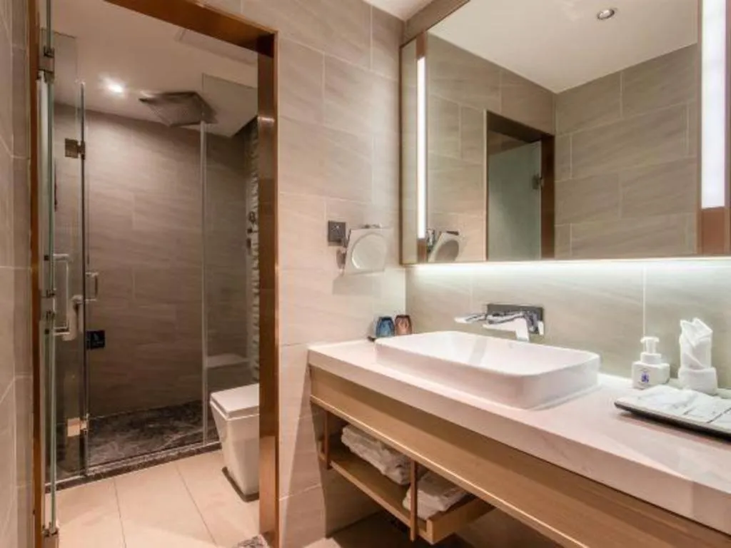 Lavande Hotel Zhongshan Shiqi Daxinxinduhui North Zhongshan Station