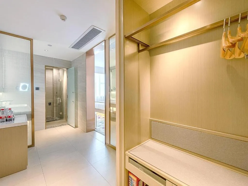 Lavande Hotel Zhongshan Shiqi Daxinxinduhui North Zhongshan Station